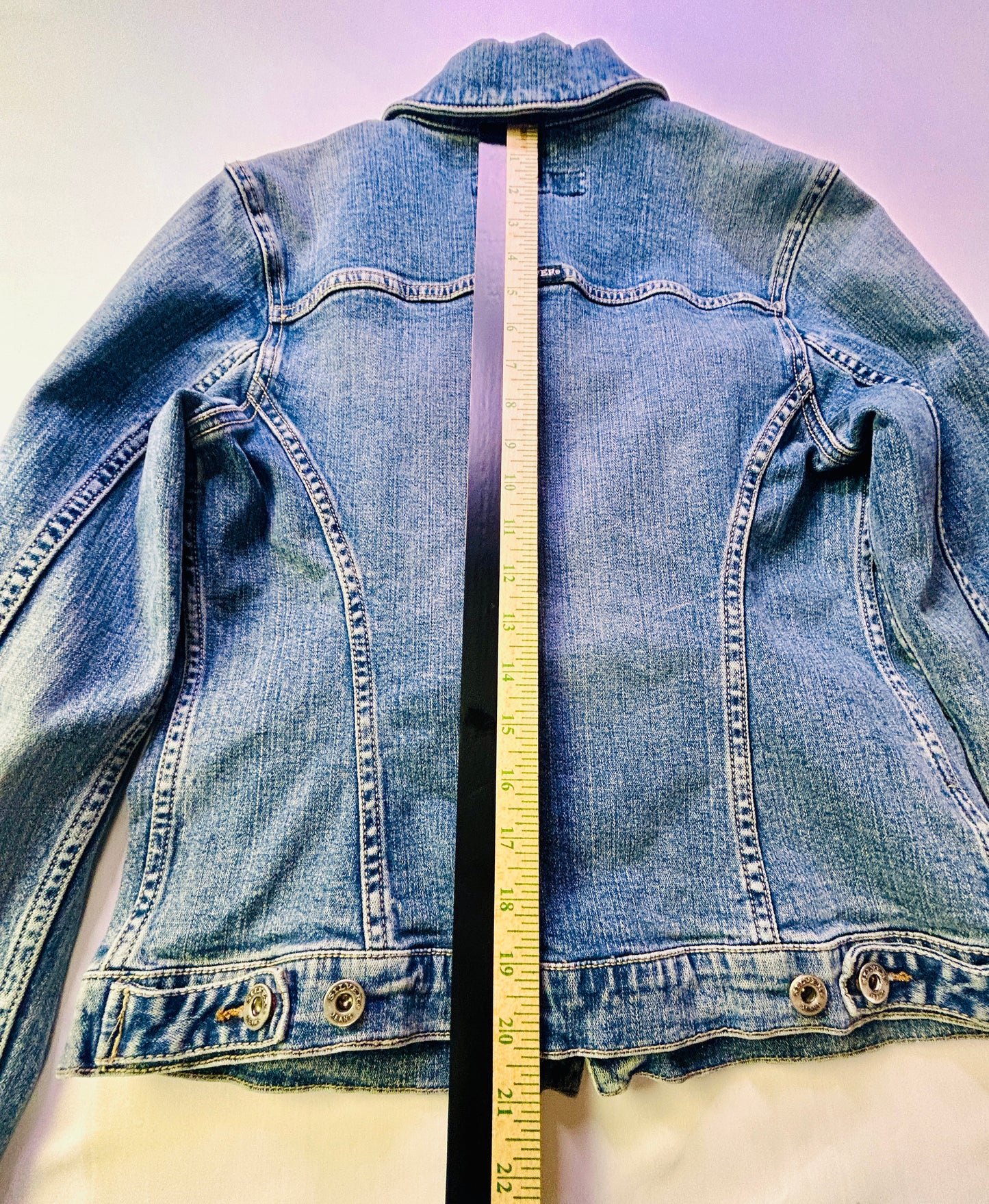 Denim Jacket Women’s Medium Light Wash Silver Jean Jacket Size