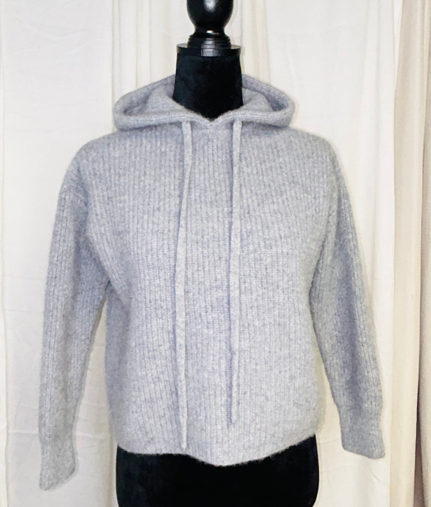 Quince 100% Cashmere Hoodie Sweater Women's XS Gray Pullover Luxury Knit