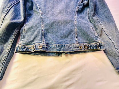 Denim Jacket Women’s Medium Light Wash Silver Jean Jacket Size