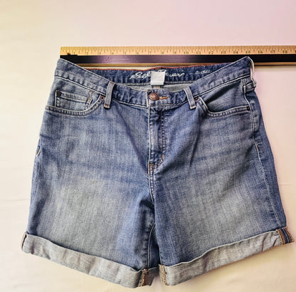 Eddie Bauer Size 4 Blue Denim Boyfriend Cuffed Relaxed Fit Shorts