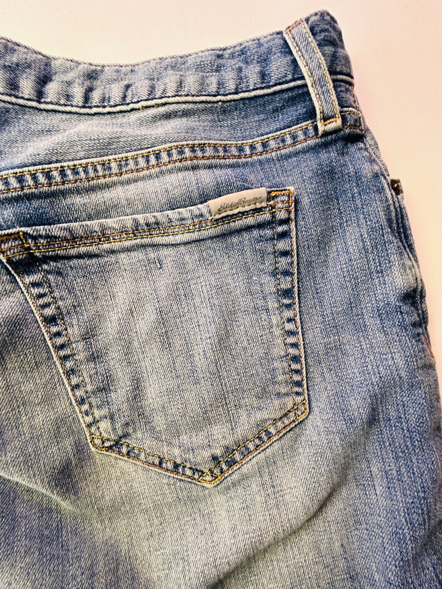 Eddie Bauer Size 4 Blue Denim Boyfriend Cuffed Relaxed Fit Shorts
