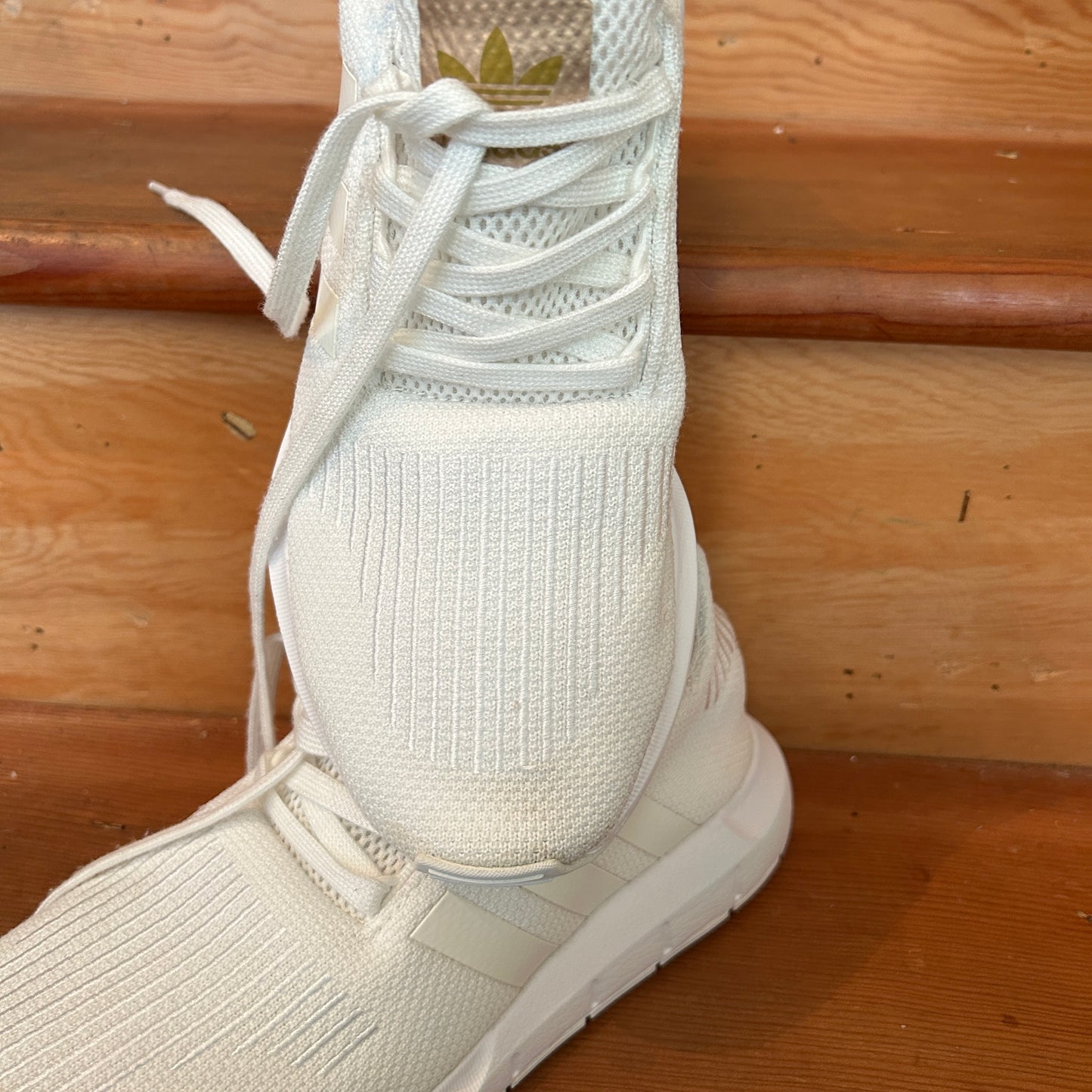 Adidas Swift Run White Knit Running Shoes Sneakers Men’s US 9 EG9492 Athletic