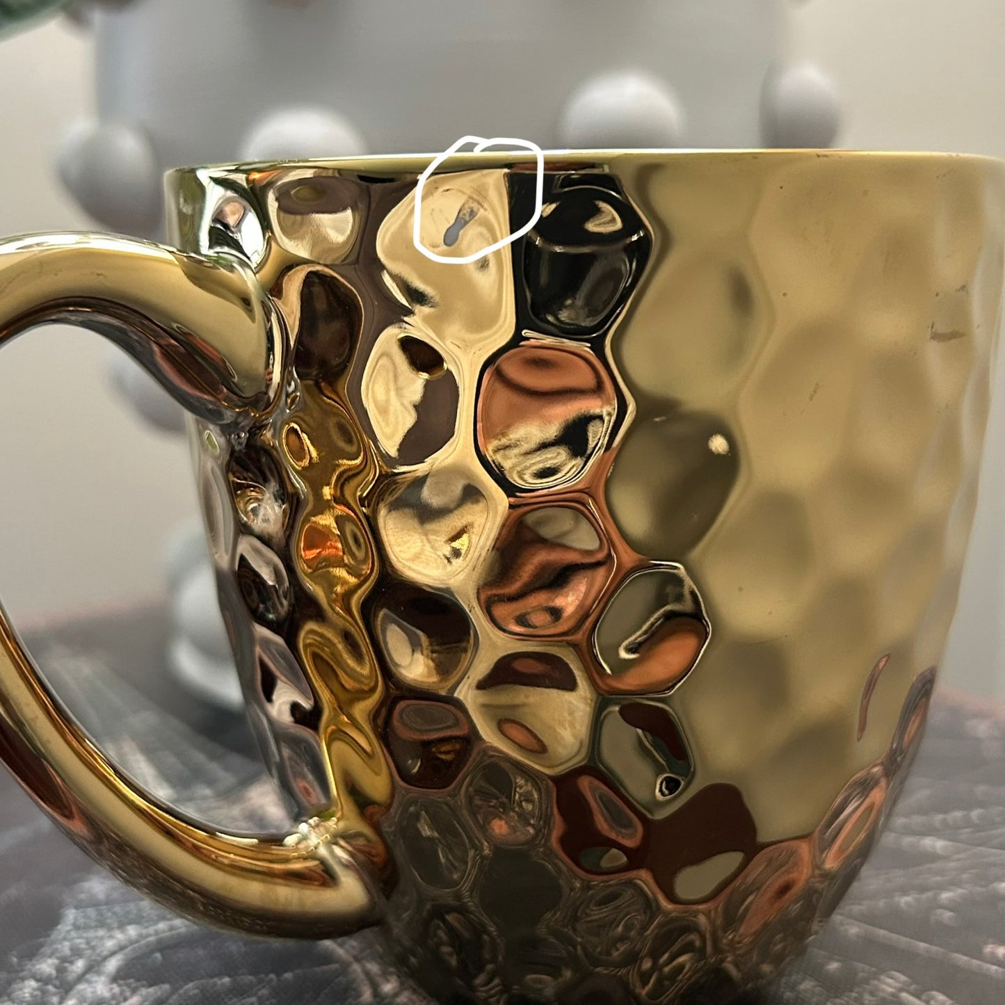 Gold Hammered Coffee Mug Set of 4 Baroque Collection Metallic Glam Kitchen Mugs