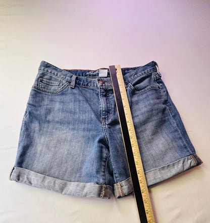 Eddie Bauer Size 4 Blue Denim Boyfriend Cuffed Relaxed Fit Shorts