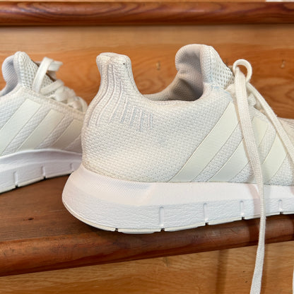 Adidas Swift Run White Knit Running Shoes Sneakers Men’s US 9 EG9492 Athletic