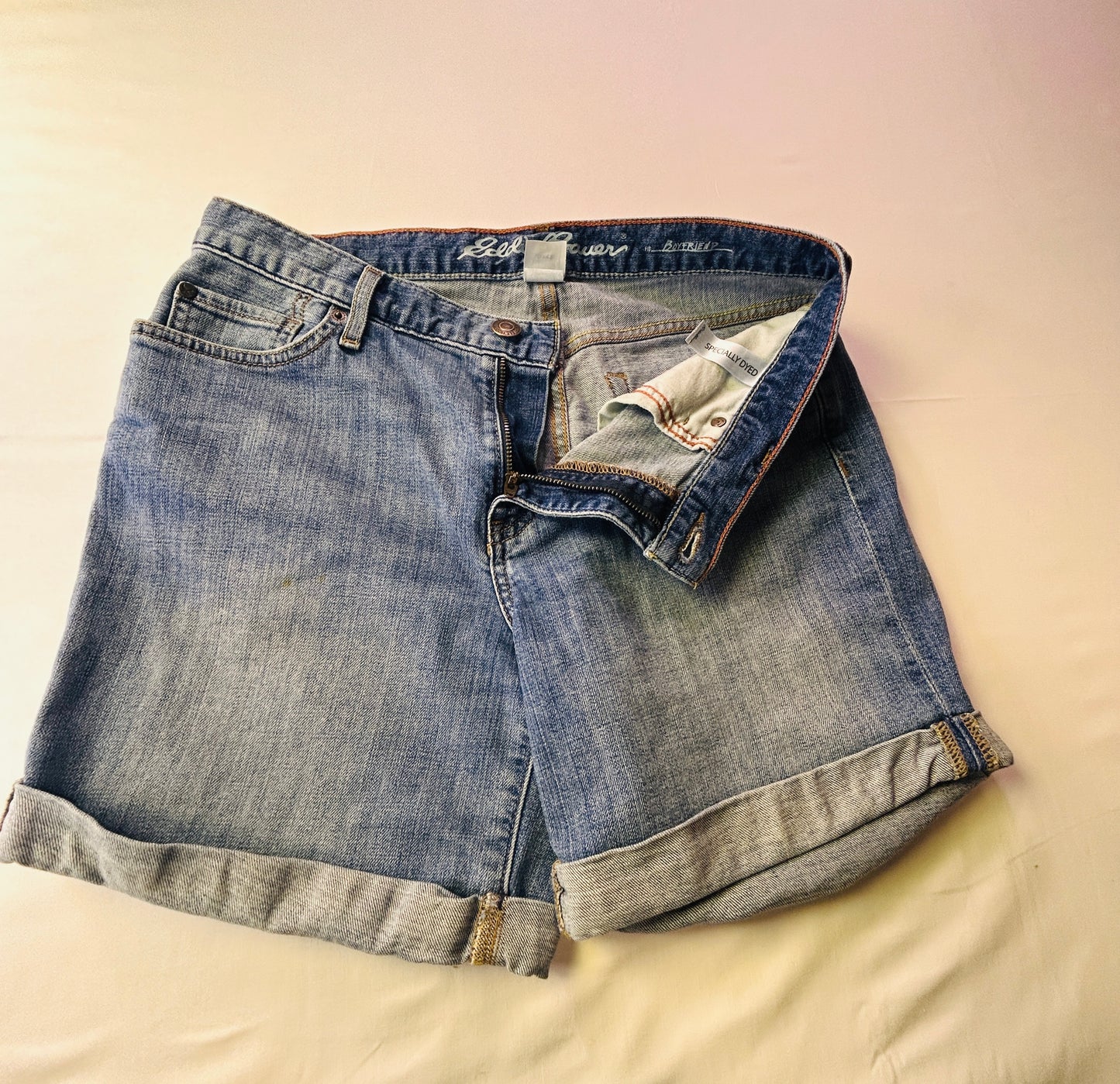 Eddie Bauer Size 4 Blue Denim Boyfriend Cuffed Relaxed Fit Shorts