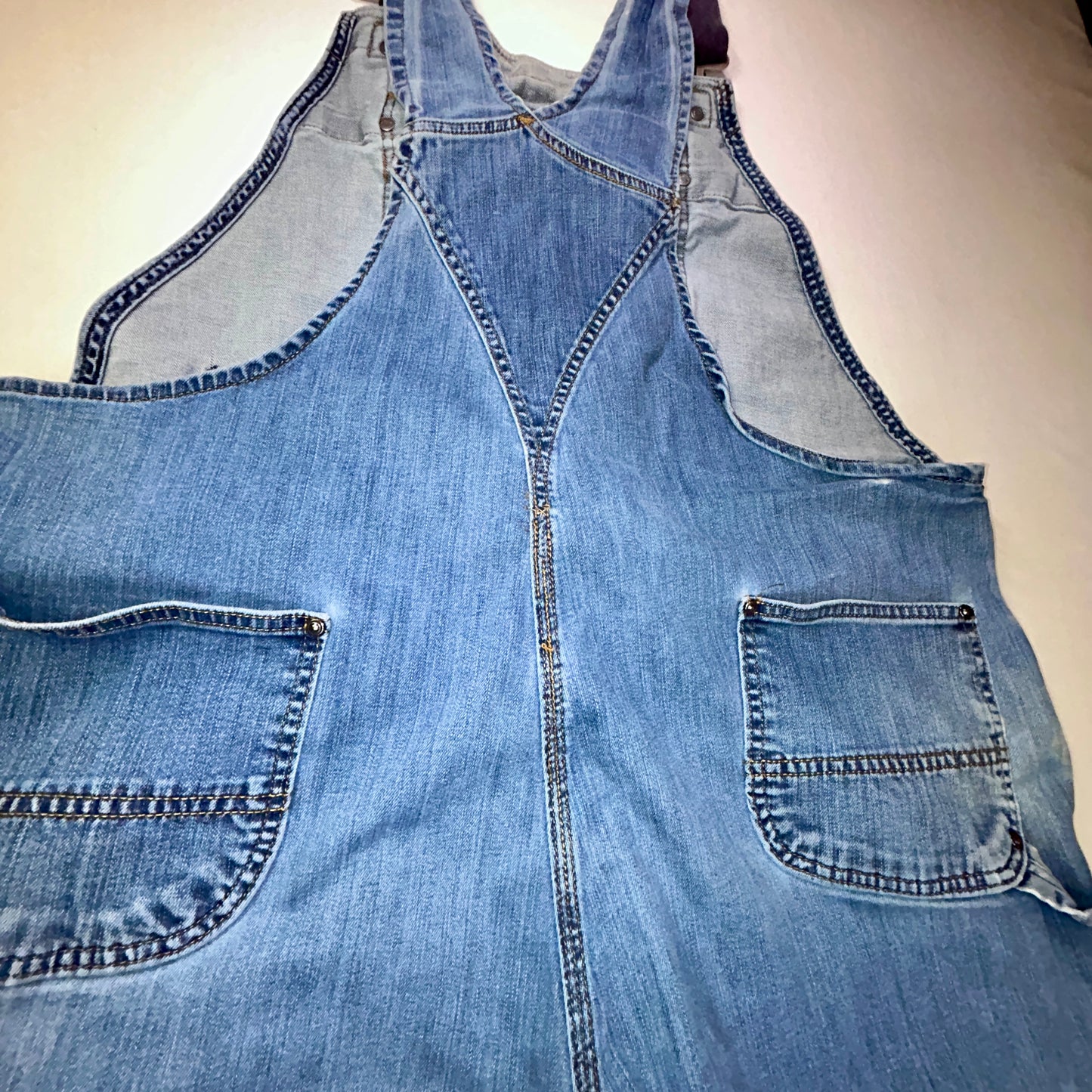 Carhartt Bib Overalls Men's 44x30 Light Wash Denim Carpenter Workwear Y2K
