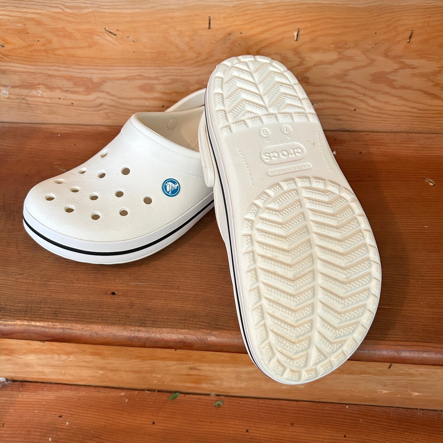 Crocs Classic Clog White Black Stripe Unisex Comfort Shoes Size M7 W9 Preowned