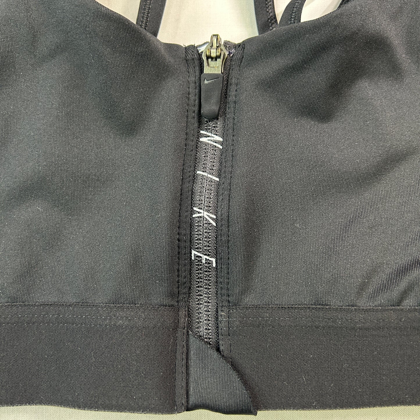 Nike Dri Fit Sports Bra Black Strappy Medium Support Athletic Workout